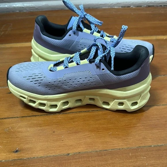 On Running Shoes in Purple and Cream - Picture 3 of 11